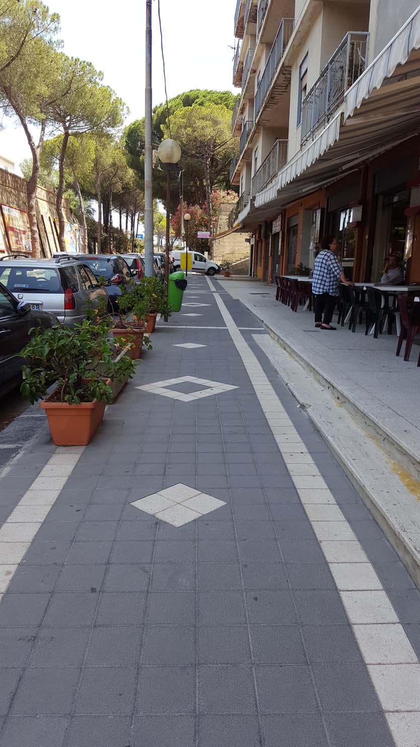 Villafranca Tirrenia (ME) Marciapiede